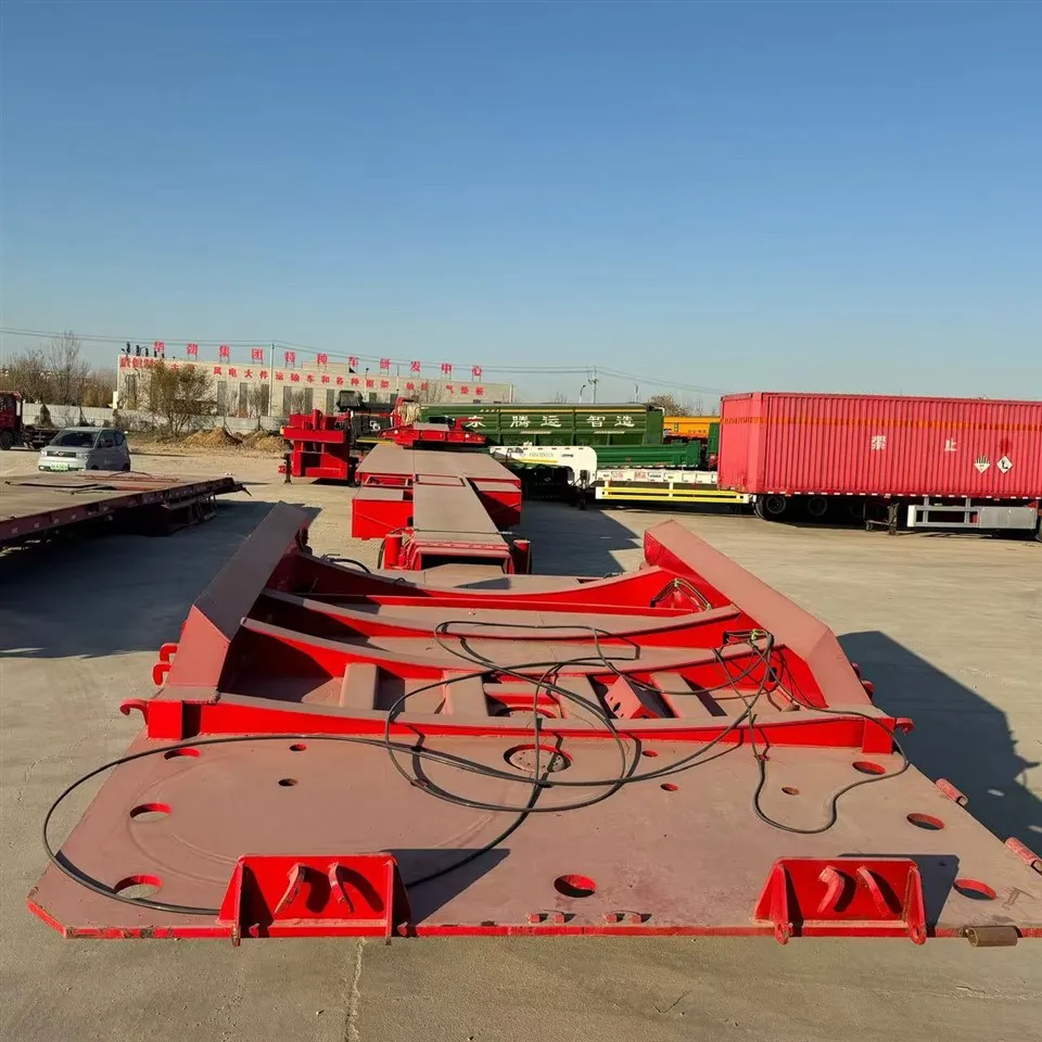 Velkoobchod továrny přizpůsobený 3 nápravy 60 tun 4 nápravy 100T Ocelový návěs Lowboy Návěs s nízkopodlažním nákladním automobilem Přívěs na prodej